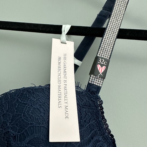 BNWT DREAM ANGELS Lace & Velvet Shine Strap Corset Top - Picture 4 of 8